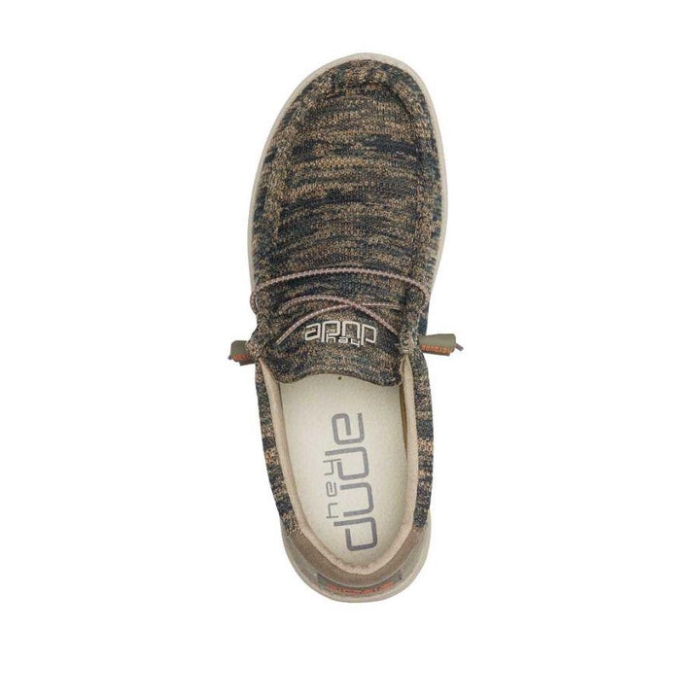 Hey Dude Woodland Camo Wally Sox